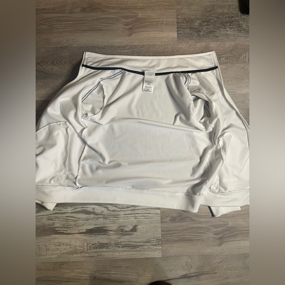 Adidas boys White track suit - Picture 3 of 14